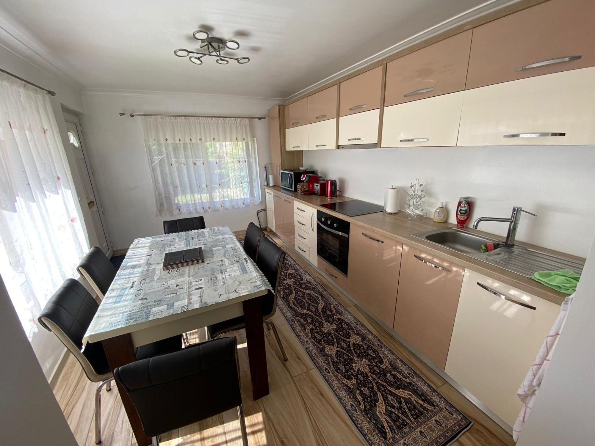 Transilvania Rent Hunedoara Bagian luar foto
